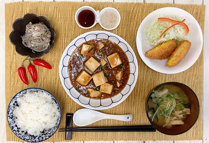 ①やみつき!マーボー豆腐