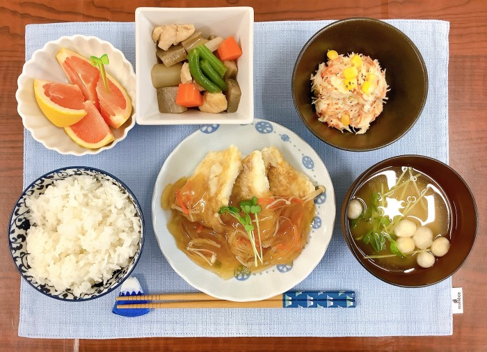 ③カレイの唐揚げ〜野菜あんかけ〜